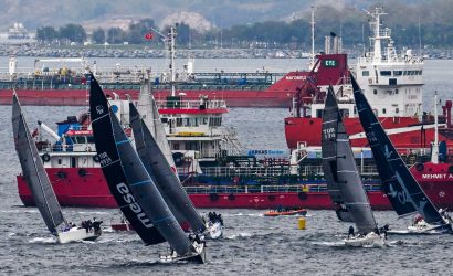 Florya açıklarında Aqua Florya Sailing Cup heyecanı