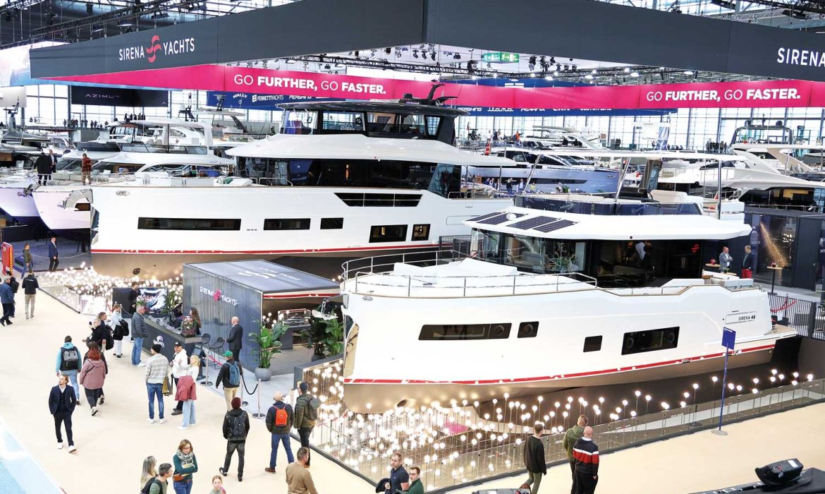 Boot Düsseldorf'ta Sirena 78 ve Sirena 48 modelleri de ziyaretçilerin beğenisine sunuldu.