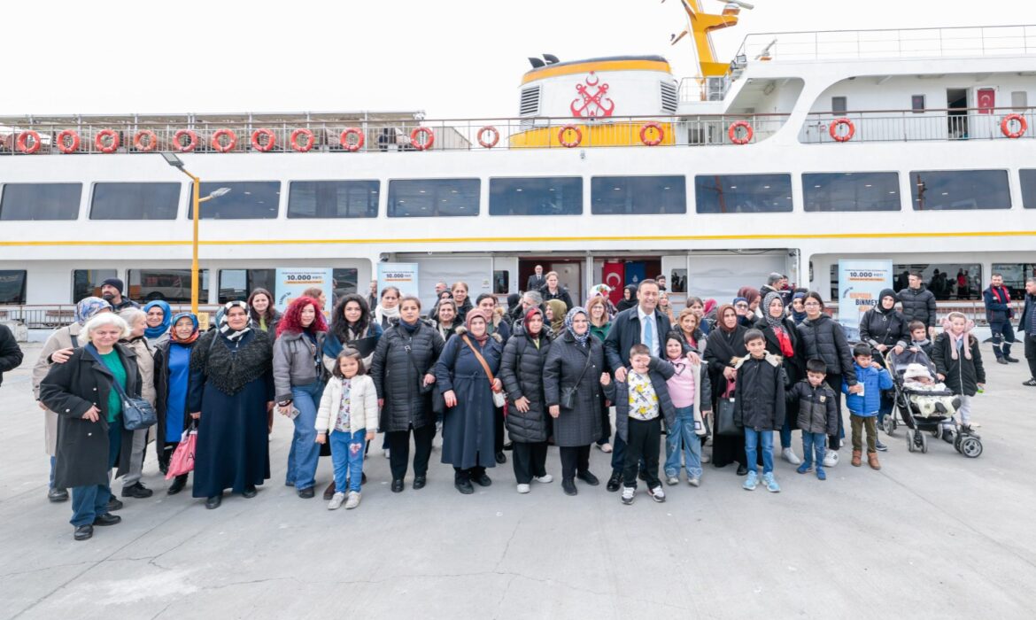 Şehir Hatları’ndan 10 bin kişiye ücretsiz Boğaz turu